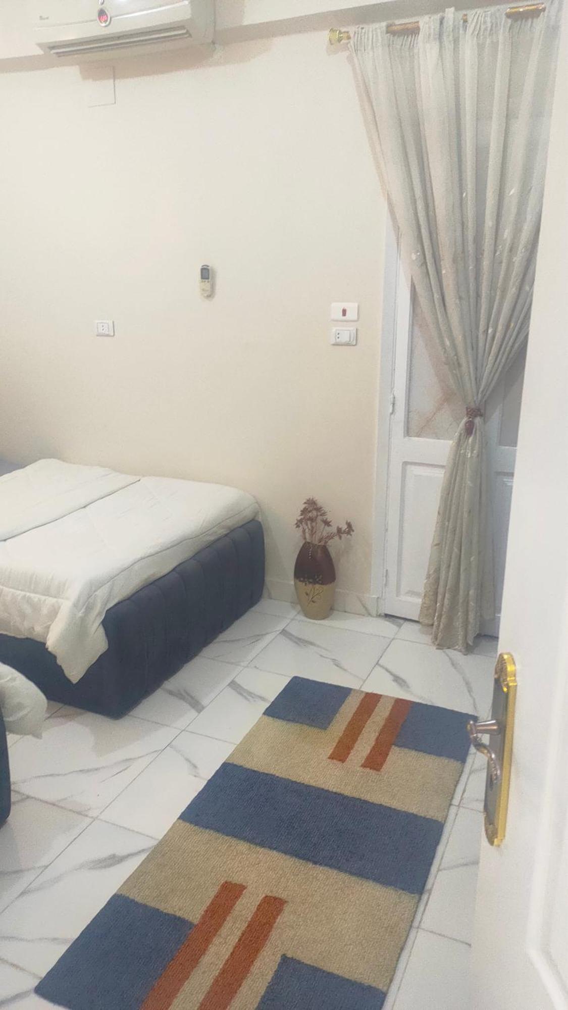 Luxor Apartman Kültér fotó
