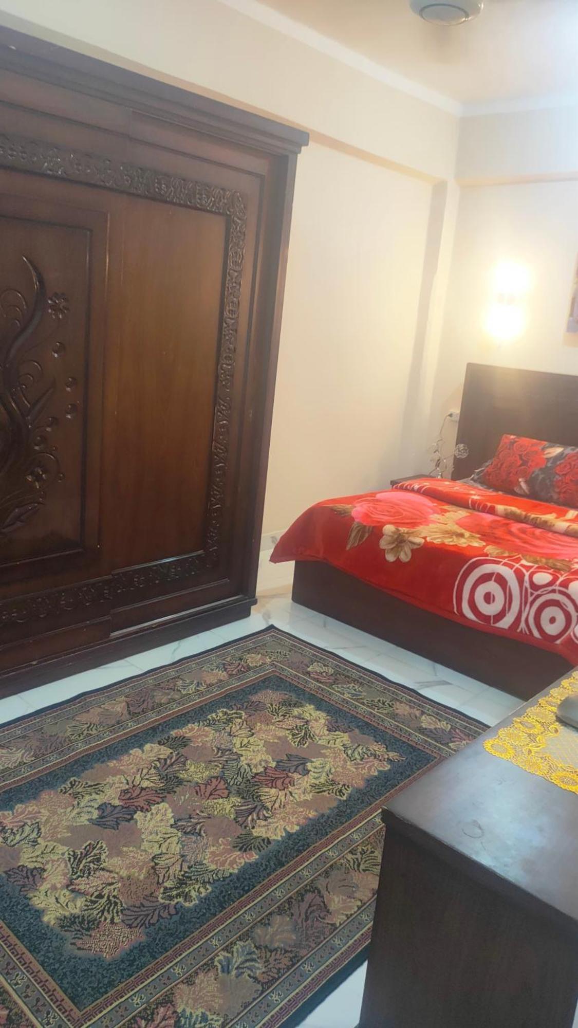 Luxor Apartman Kültér fotó