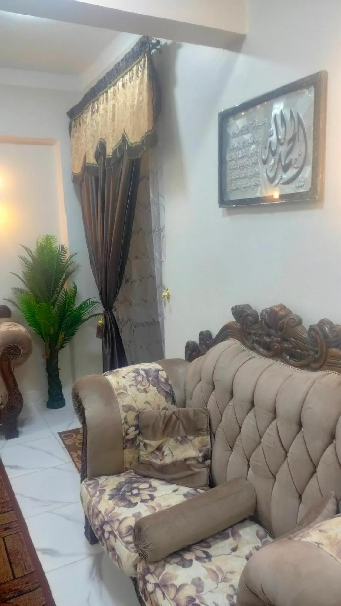 Luxor Apartman Kültér fotó